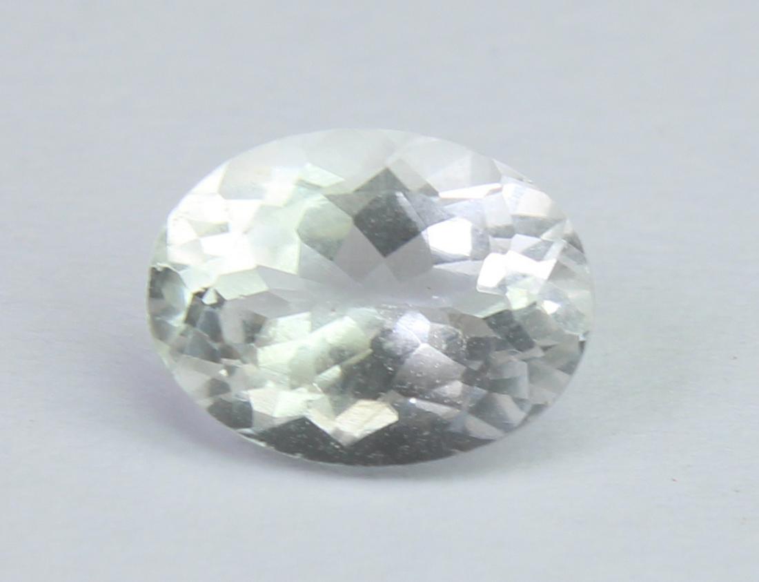 1.23 Ct Natural White beryl: No Reserve! Title: 1.23 Ct Natural White beryl Description: Gemstone : Natural White berylOrigin : BrazilWeight : 1.23 caratsDimensions : 8x6.1x4.1 mmShape : Pear CutColor : ColorlessTreatment : No Tr