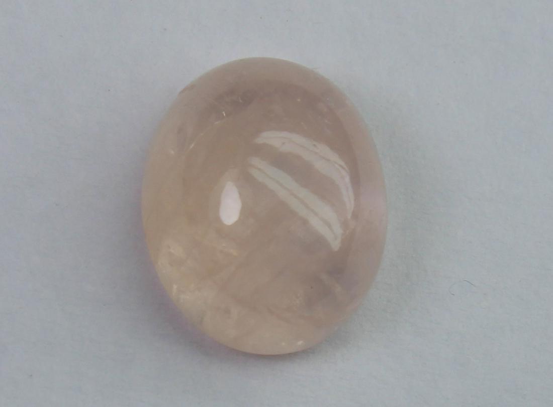 3.10 Ct Natural Morganite: No Reserve! Title: 3.10 Ct Natural Morganite Description: Gemstone: Natural MorganiteOrigin: Africa Weight: 3.10 Carats Measurements: 10x7.9x5 mm Shape : Oval Cabochon Colour: Peach Transparency: tran