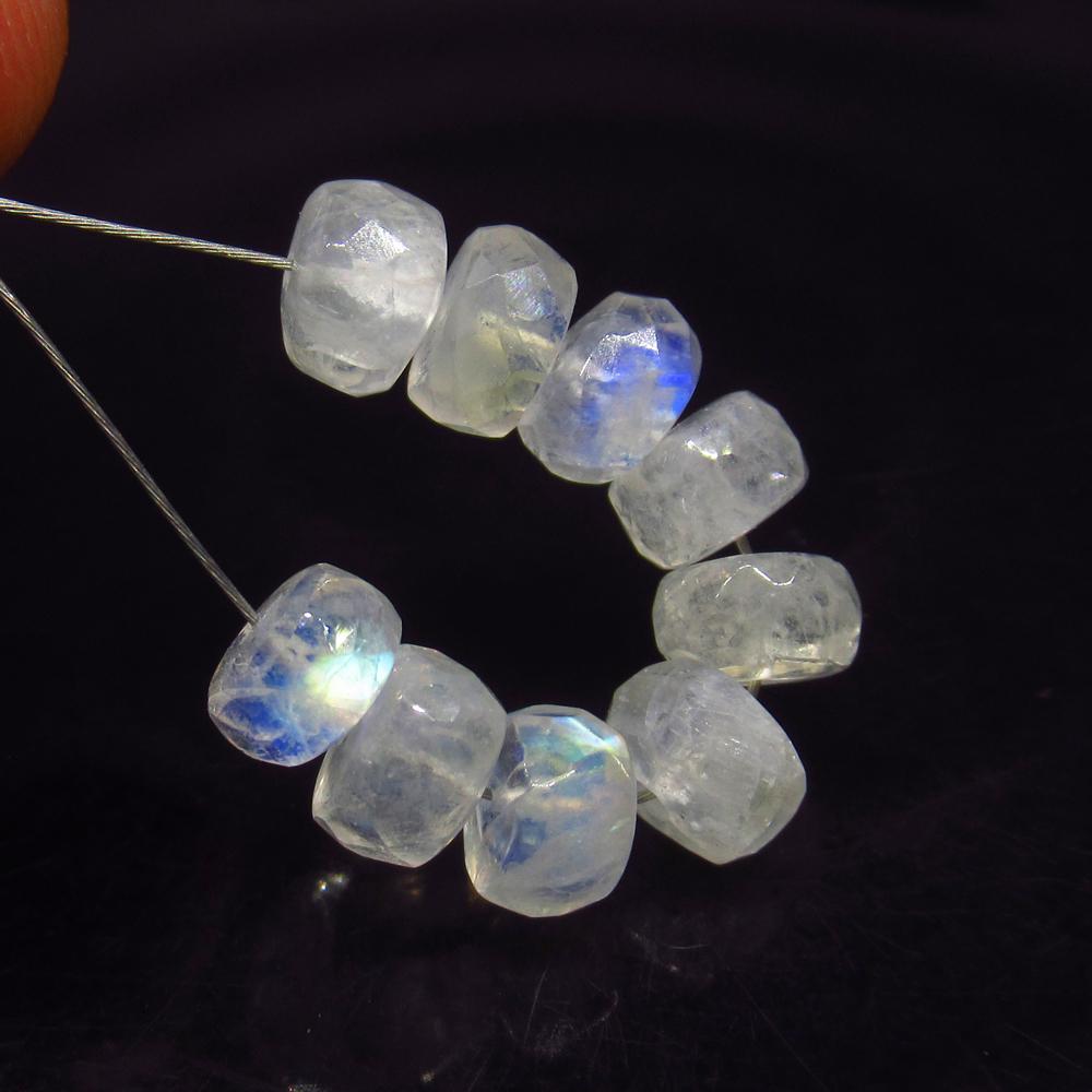 9.54 Ct Natural 9 Drilled Blue Moonstone Round Beads: No Reserve! Title: 9.54 Ct Natural 9 Drilled Blue Moonstone Round Beads Stone Clarity: Translucent Gemstone: Natural Moonstone Beads Carat Weight: 9.54 Size/Dimensions: 5.60 to 6.10 mm / 9 PC's Additi
