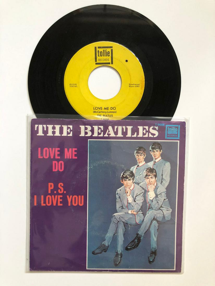 Love Me Do PICTURE SLEEVE: The Beatles – Love Me Do PICTURE SLEEVE Reserve: $3.00 Shipping: Domestic: Flat-rate of $6.00 to anywhere within the contiguous U.S. International: Foreign shipping rates are determined by destinati