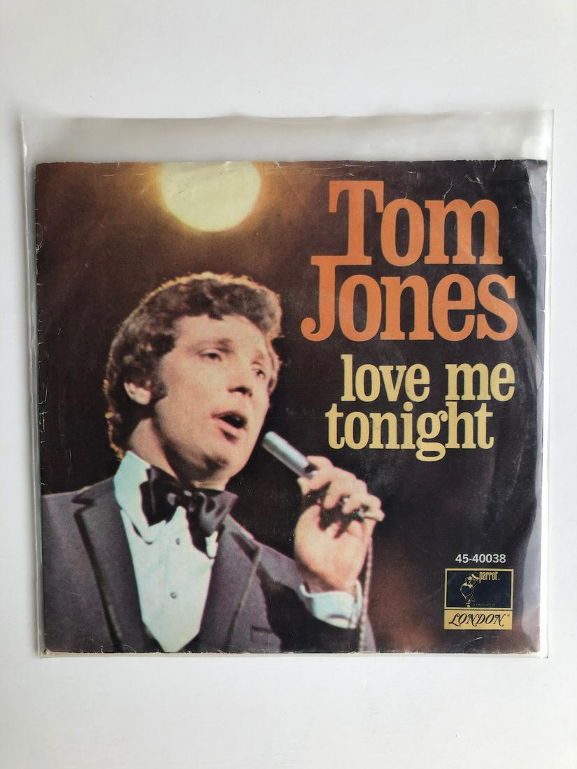 TOM JONES PICTURE SLEEVE 45s: TOM JONES PICTURE SLEEVE 45s - Tom Jones – Love Me Tonight / Hide And Seek Label: Parrot – 45-40038 Format: Vinyl, 7", 45 RPM, Single, Styrene, Shelley Pressing Country: US Released: 1969 Reserve: