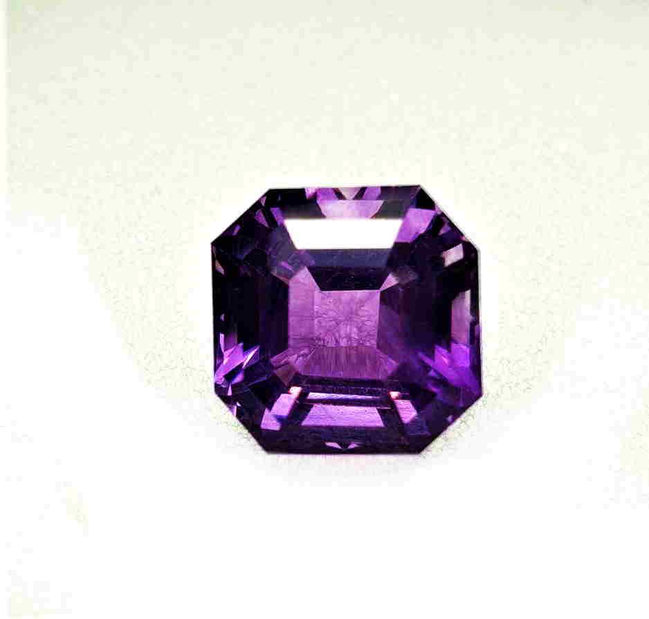 23 Carats Loop Clean Fancy Cut Amethyst