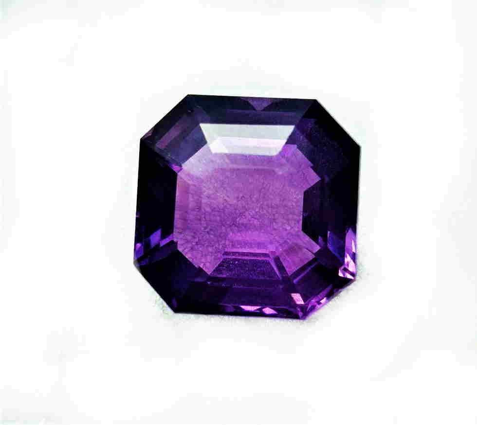 23 Carats Loop Clean Fancy Cut Amethyst