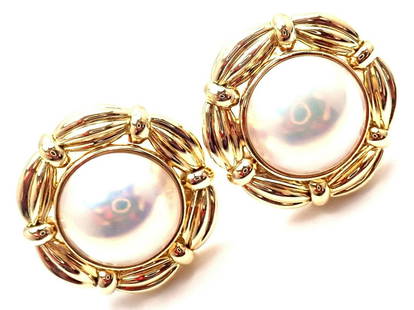 Authentic! Vintage Tiffany & Co 18k Yellow Gold Mabe: Authentic! Vintage Tiffany & Co 18k Yellow Gold Mabe Pearl Large Earrings Authentic! Vintage Tiffany & Co 18k Yellow Gold Mabe Pearl Large Earrings Product Description About This Piece: These