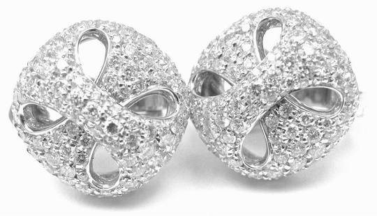 New Authentic Damiani 18k White Gold 3.03 ct Diamond: New Authentic Damiani 18k White Gold 3.03 ct Diamond Earrings New Authentic Damiani 18k White Gold 3.03 ct Diamond Earrings Product Description About This Piece: These earrings come with Box,