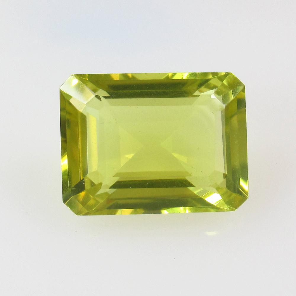 10.82 Ct Natural Lemon Quartz Octagon Cut: No Reserve! Title: 10.82 Ct Natural Lemon Quartz Octagon Cut Stone Clarity: VVS Gemstone: Natural Lemon Quartz Carat Weight: 10.82 Size/Dimensions: 16.00 x 12.00 x 7.90 mm Additional Information: Good