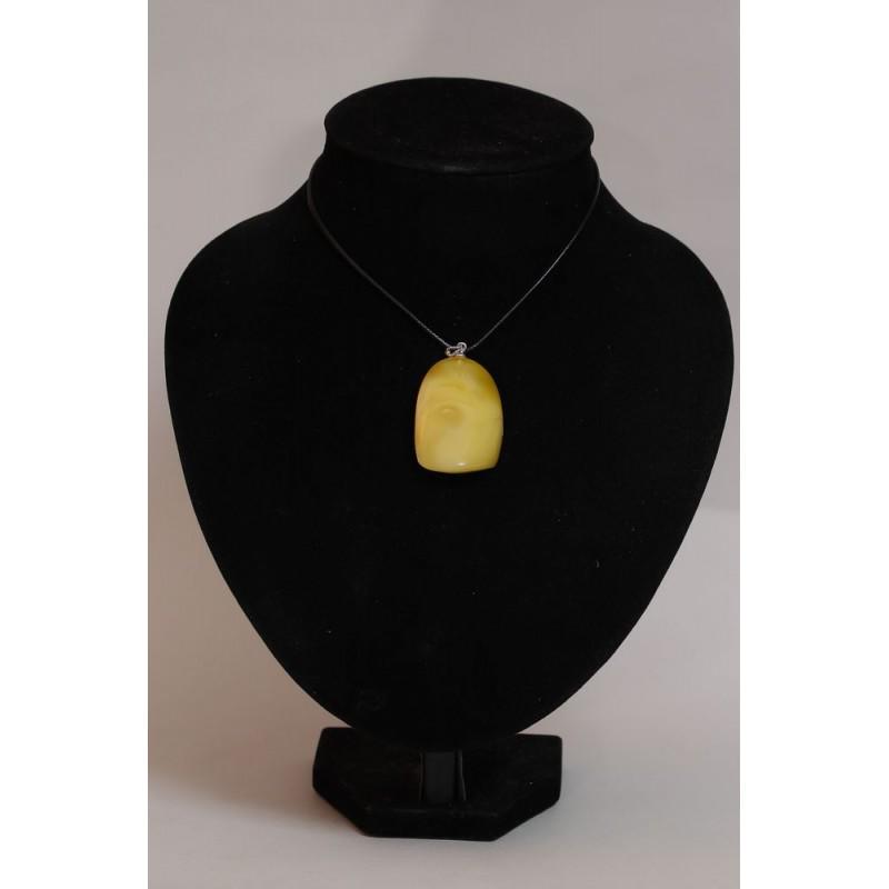 12.7 gr Natural Baltic amber pendant silver: Faceted and polished natural Baltic amber pendant with 925 silver. Unique amber piece. Weight: 12.7 gram Age: 45-50 million years old Size: 12x30x50 mm Stone: 100% natural Baltic amber Treatment: no C