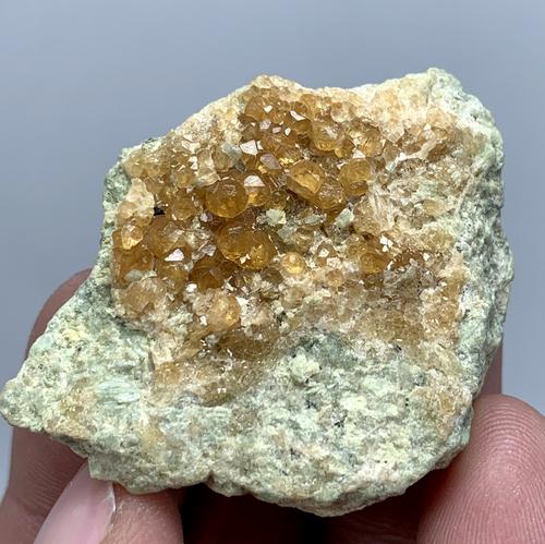 25 Gram Amazing Natural Garnet Specimen: Title:25 Gram Amazing Natural Garnet Specimen Weight: 25 Gram Size/Dimensions: 45x37x16 mm Origin: Pakistan Reserve: $15.00 Shipping: Domestic: Flat-rate of $15.00 to anywhere within the contiguous U.
