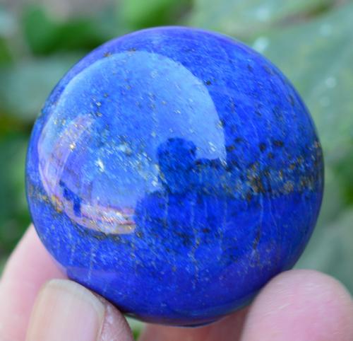 130 Grams Royal Blue Lapis Lazuli Round Sphere: Title: 130 Grams Royal Blue Lapis Lazuli Round Sphere Weight: 130 Grams Origin: Afghanistan Materials: Sphere Size: 45 mm Additional Information: Treatment: Natural Reserve: $60.00 Shipping: Dome
