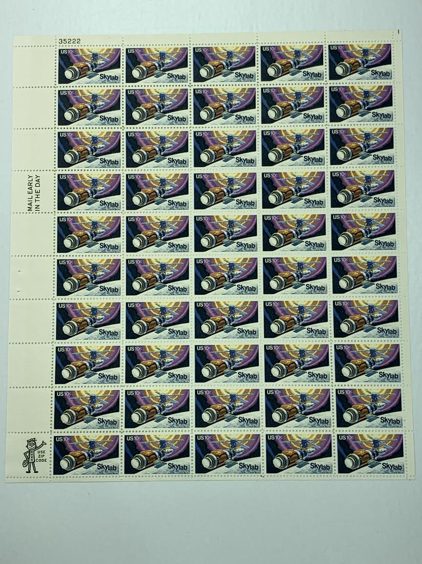 Scott No. 1529 1 each MNH Mint Sheet (1 of 2)