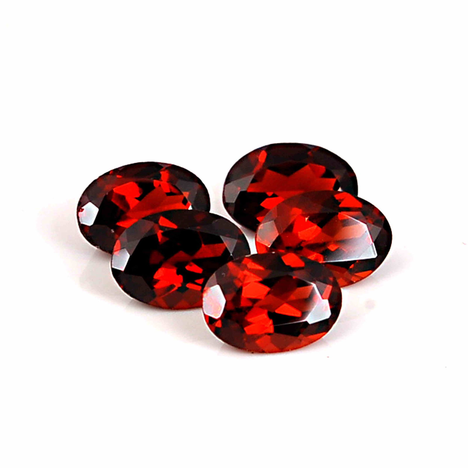 4.92 Carat Red Color Natural Oval Garnet Loose Gemstone (1 of 3)