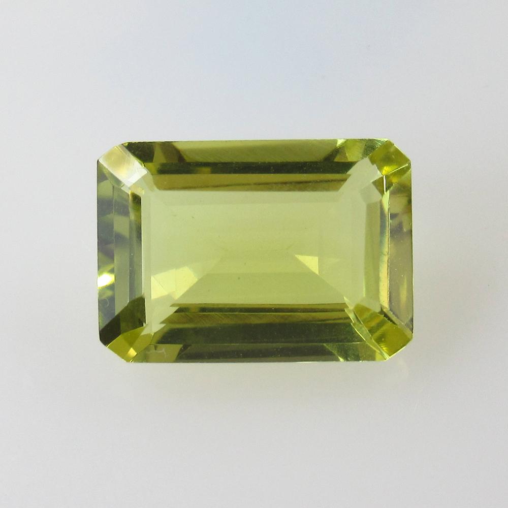 6.02 Ct Natural Lemon Quartz Octagon Cut: No Reserve! Title: 6.02 Ct Natural Lemon Quartz Octagon Cut Stone clarity:VVS Gemstones: Natural Lemon Quartz Carat weights: 6.02 Size/Dimensions: 14.00 x 10.00 x 5.90 mm Additional Info:Good Luster /
