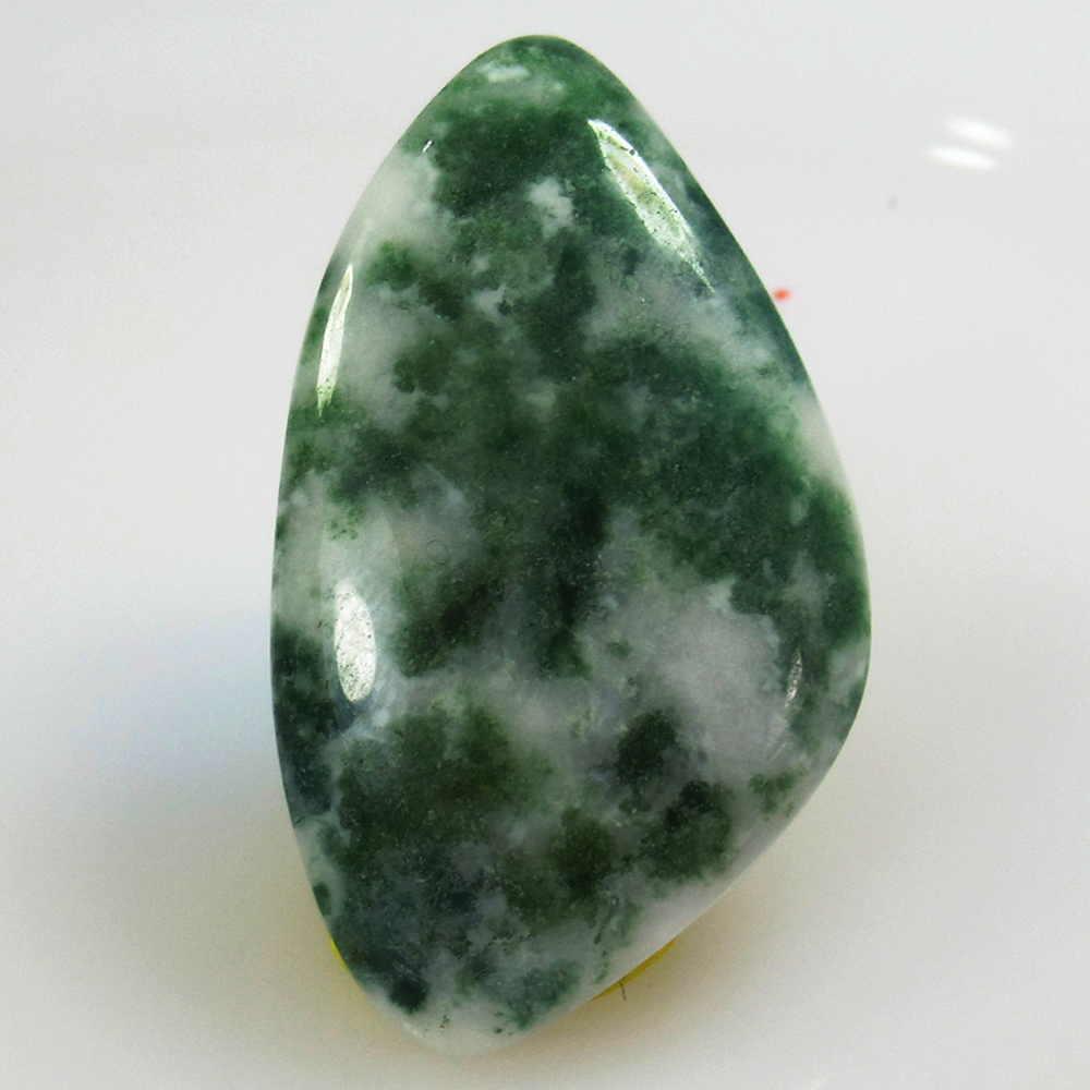 27.27 Cts Natural Jasper Quartz: No Reserve! Title: 27.27 Cts Natural Jasper Quartz Gemstones: Quartz Carat weights: 27.27 Size/Dimensions: 38.00 x 18.00 x 5.00 mm Description:Gemstone Shipping: Domestic: Flat-rate of $7.00 to anywhe