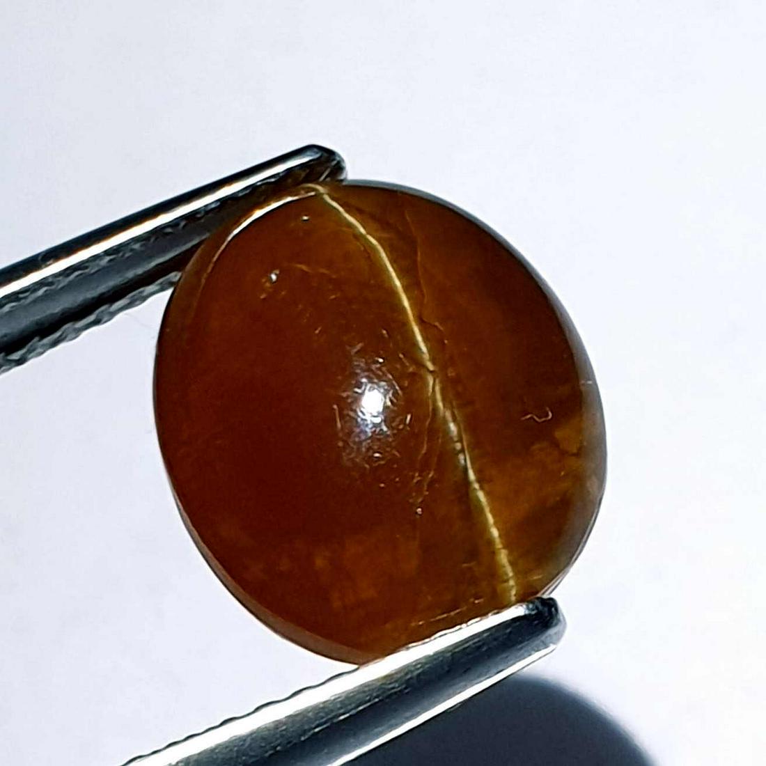Natural Apatite cat's Eye 7.37 ct: No Reserve! Title: Natural Apatite cat's Eye 7.37 ct Color clarity:Opaque Gemstones: Loosegemstone Carat weights: 7.37 Size/Dimensions: 12.10 x 10.20 x 7.30 Additional Info:Oval - Srilanka Shipping: D