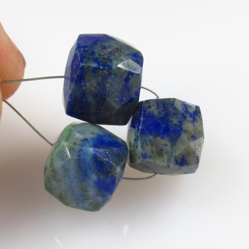32.92 Ct Natural 3 Lapis Lazuli Drilled Square Beads: No Reserve! Title: 32.92 Ct Natural 3 Lapis Lazuli Drilled Square Beads Stone Clarity: Opaque Gemstone: Natural Lapis Lazuli Beads Carat Weight: 32.92 Size/Dimensions: 10.0x10.0 to 10.5x10.5 mm / 3 PC