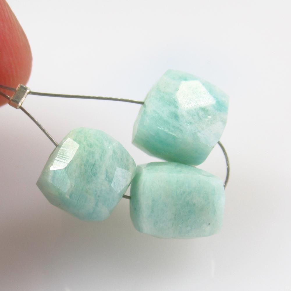 16.90 Ct Natural 3 Drilled Amazonite Square Beads (1 of 2)