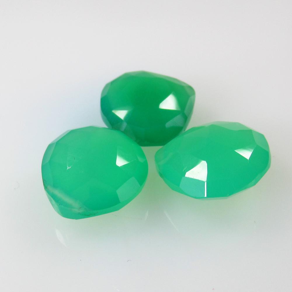 18.26 Ct Natural 3 Green Chrysophrase Pear Set (1 of 2)