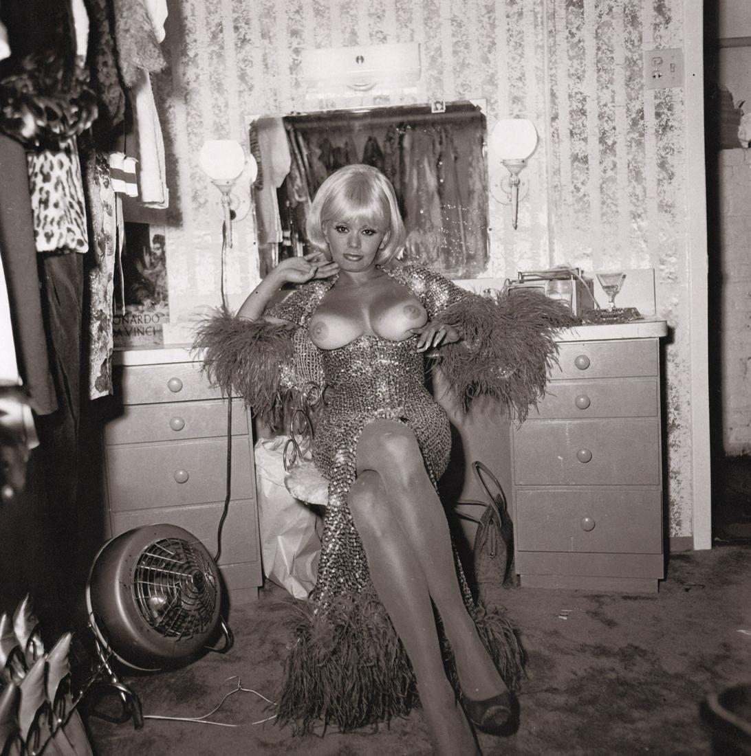 DIANE ARBUS - Topless Dancer Carol Doda in her dressing (1 of 1)