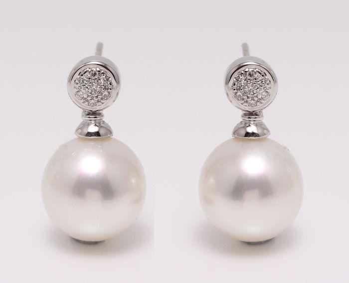 18 kt. White Gold - 10x11mm Round South Sea Pearls - (1 of 7)