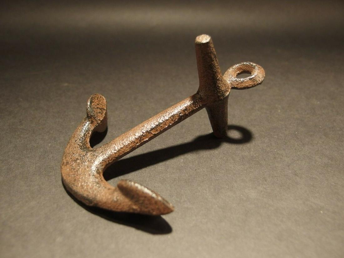 5" Cast Iron Ships Boat Anchor Desk Paperweight: 4 5/8" long x 3 5/8" Wide Very accurate and well made reproduction of an antique paperweight. All solid cast iron, painted to look old. Reserve: $5.00 Shipping: Domestic: Flat-rate of $6.00 to anywher