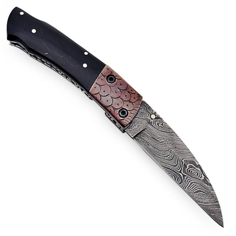 Pocket damascus steel knife exclusive pattern horn: Knife "Juelz" Damascus knives are very durable, look great and keep sharpness perfectly. Damascus steel has high quality contents to give it an excellent edge and sharp cutting ability. The blade reta
