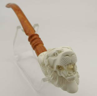 Lion head in Eagle Claw,Hand carved Meerschaum Pipe: Title:Lion head in Eagle Claw,Hand carved Meerschaum PipeDescription: Lion head in Eagle Claw,Hand carved Meerschaum Pipe. Made in Turkey,Eskisehir by Meerschaum Carve Master.First class hand carving