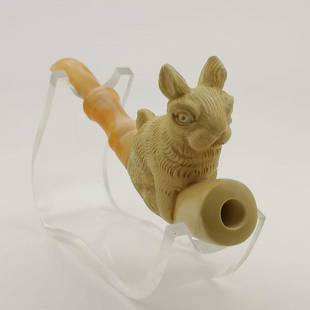 Rabbit (Bunny),Hand carved Meerschaum Cigarette Holder: Title:Rabbit (Bunny),Hand carved Meerschaum Cigarette HolderDescription: Rabbit (Bunny),Hand carved Meerschaum Cigarette Holder. Made in Turkey,Eskisehir by Meerschaum Carve Master.First class hand