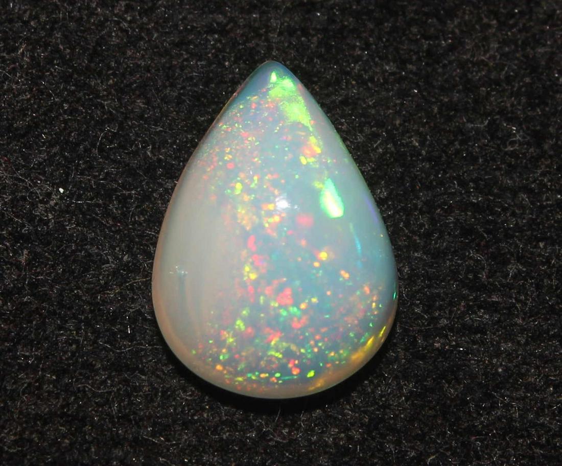 1.54 Cts Natural Ethiopia Opal (1 of 4)