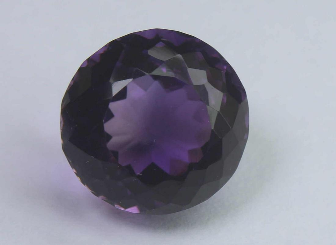 10.77 Cts Natural Amethyst (1 of 3)