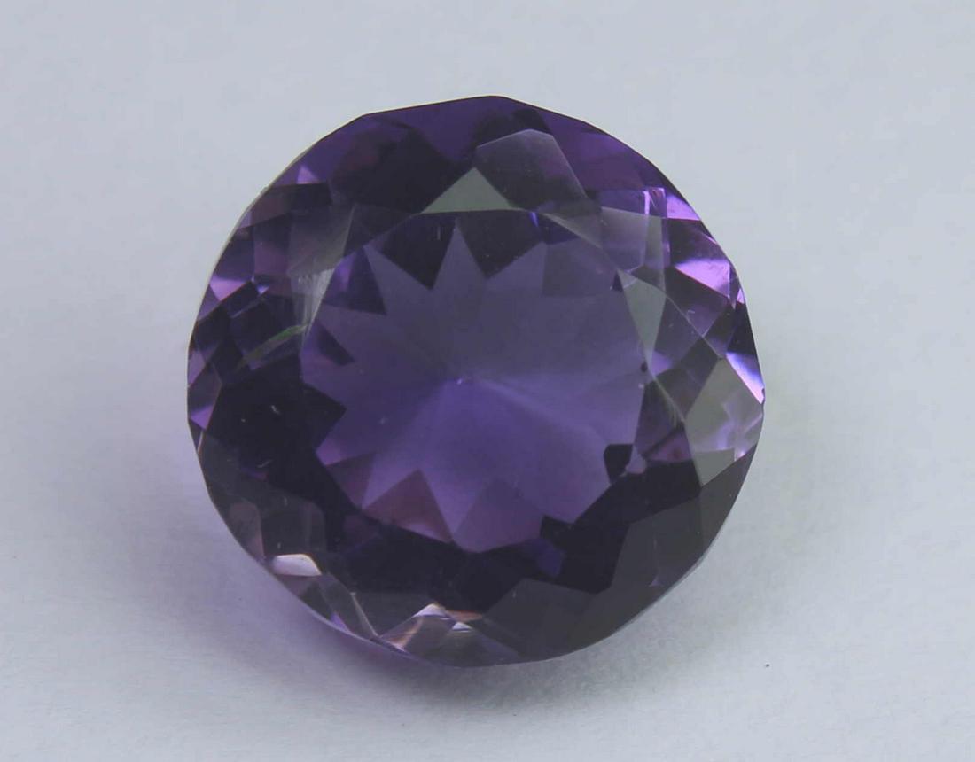 9.20 Cts Natural Amethyst (1 of 3)