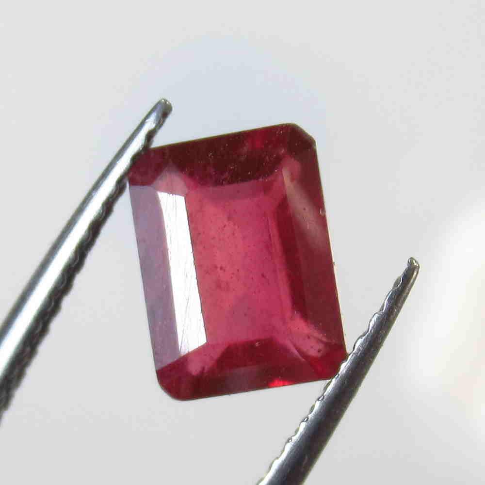 1.95 Ctw Natural Mozambique Pinkish Ruby Octagon Cut (1 of 3)