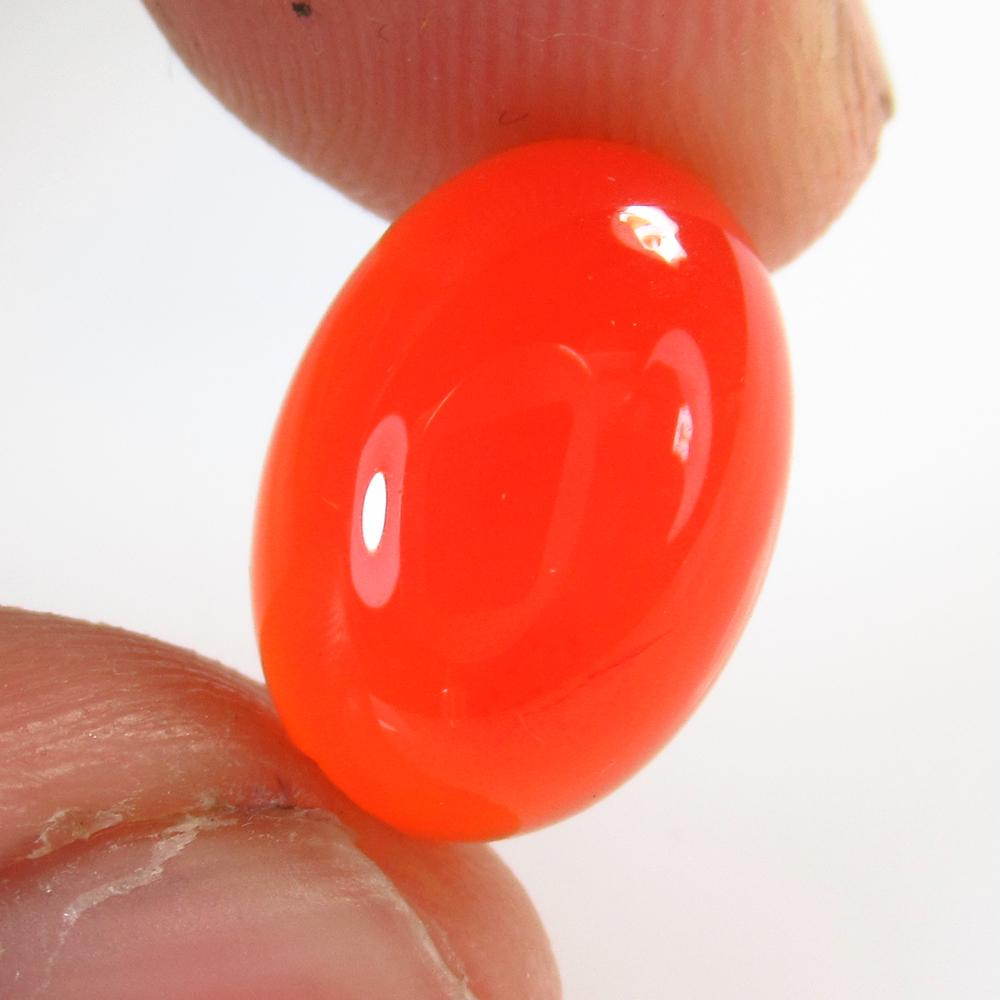 6.29 Ct Natural Orange Carnelian Oval Cab: No Reserve! Title: 6.29 Ct Natural Orange Carnelian Oval Cab Stone Clarity: Semi-Transparent Gemstones: Natural Carnelian Carat Weights: 6.29 Size/Dimensions: 14.00 x 10.00 x 5.70 mm Additional Inform