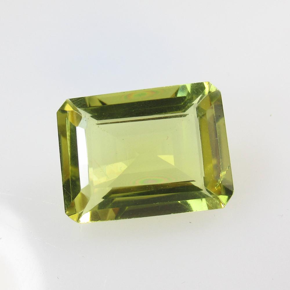 9.75 Ct Natural Lemon Quartz Octagon Cut: No Reserve! Title: 9.75 Ct Natural Lemon Quartz Octagon Cut Stone Clarity: VVS Gemstones: Natural Lemon Quartz Carat Weights: 9.75 Size/Dimensions: 16.10 x 12.10 x 7.20 mm Additional Information: Good