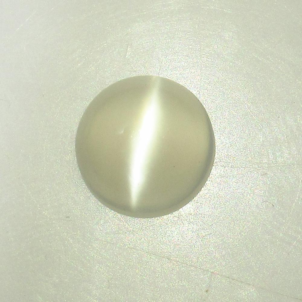 4.24 Ct Natural Moonstone Round Cab: No Reserve! Title: 4.24 Ct Natural Moonstone Round Cab Stone Clarity: Semi-Transparent Gemstones: Natural Moonstone Carat Weights: 4.24 Size/Dimensions: 11.10 x 11.10 x 5.10 mm Additional Information: