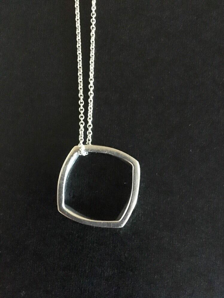Tiffany & Co Frank Gehry Small Torque Square Pendant 16 (1 of 11)