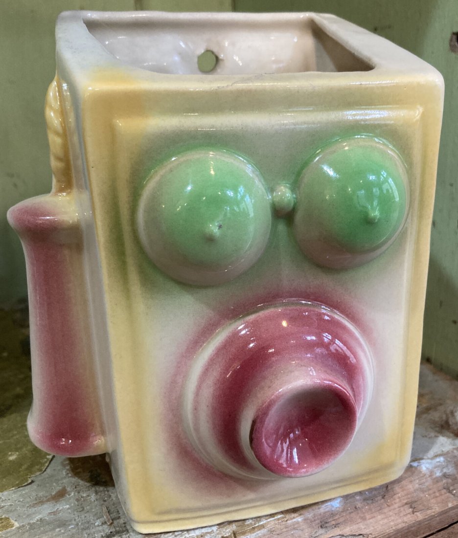 1950's SHAWNEE USA Old Time Telephone Wall pocket (1 of 8)