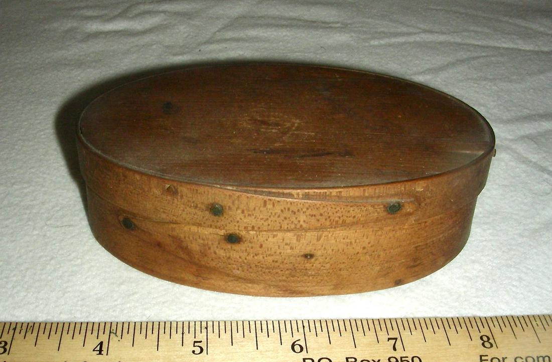 5" Oval Box w/ 2 Fingers (1 of 7)