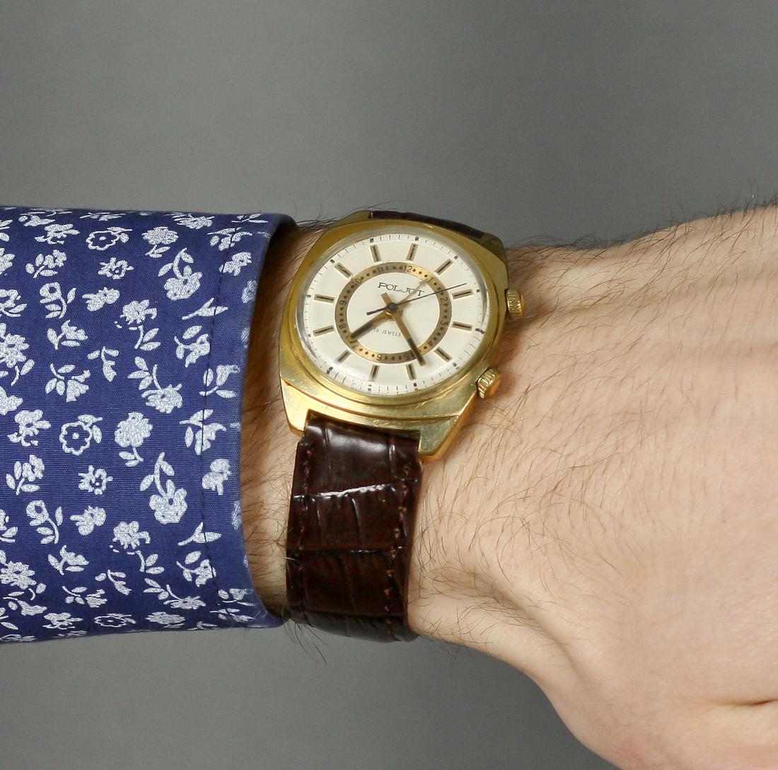 Poljot Soviet Men Wrist Watch Alarm Signal Vintage: Materials Band material: Leather Gold, Stainless steel Poljot with alarm clock vintage men wrist watch russian antique unisex USSR watches. Soviet vintage mechanical men's watches Poljot Signal 18 Jew