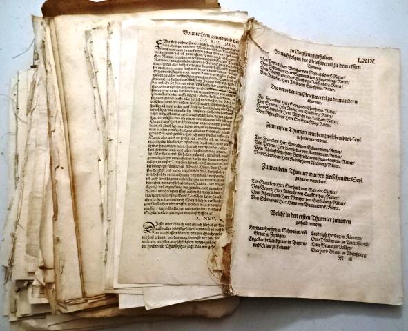 Large lot of 16th C German Leaves Ruxner Vitruvius (1 of 2)