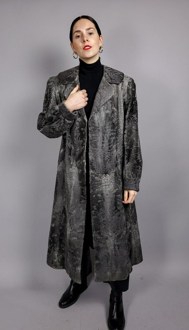 SILVER GREY LAMB BROADTAIL FUR COAT (1 of 11)