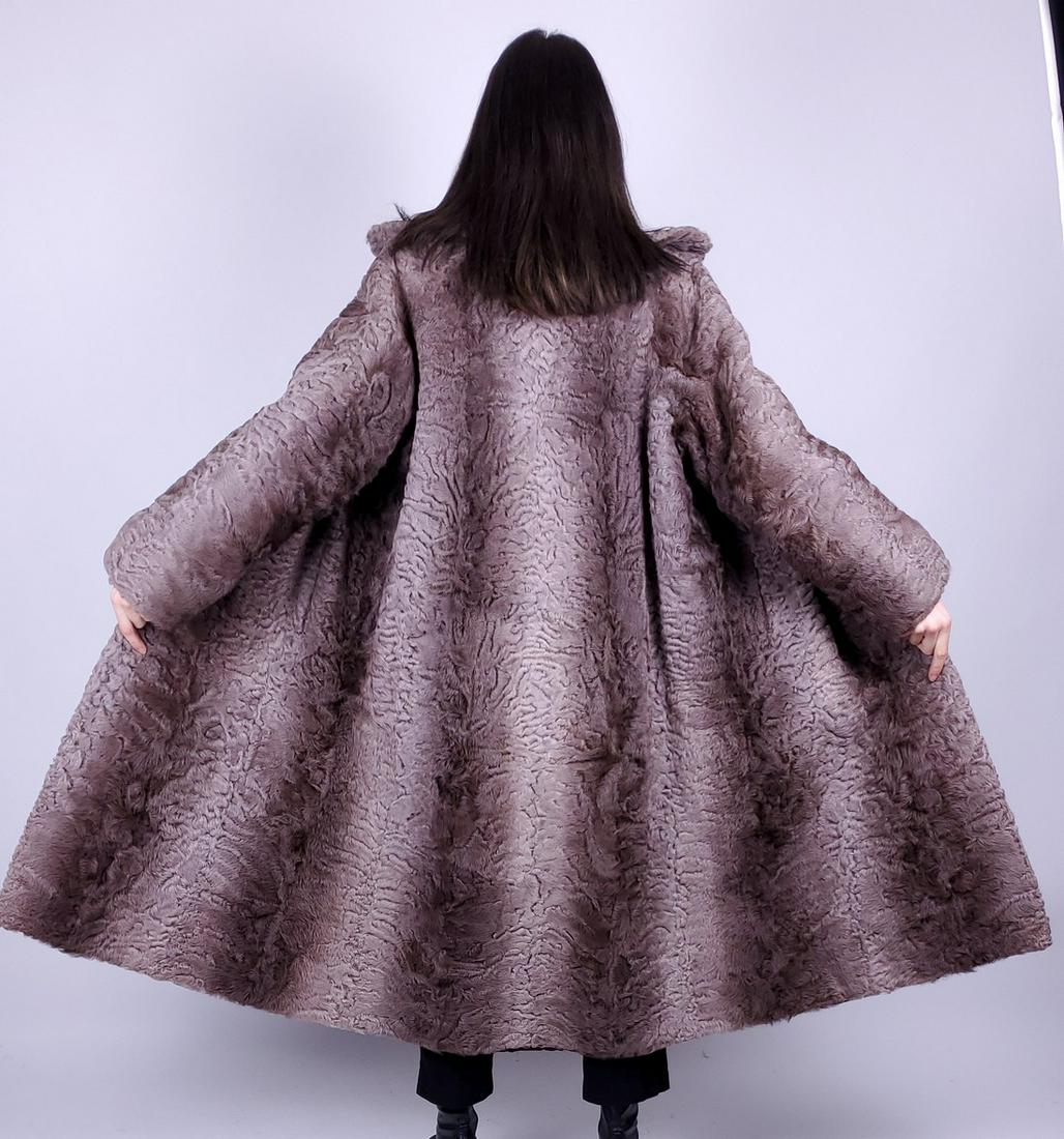 BEIGE BROWN CURLY LAMB FUR COAT (1 of 10)