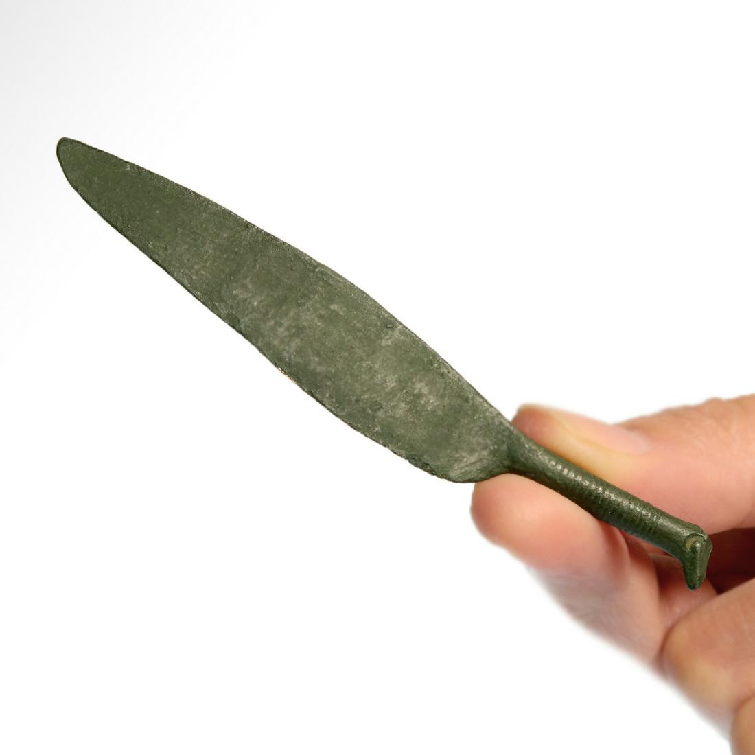 Roman Bronze Military Shaving Razor Knife (1 of 7)