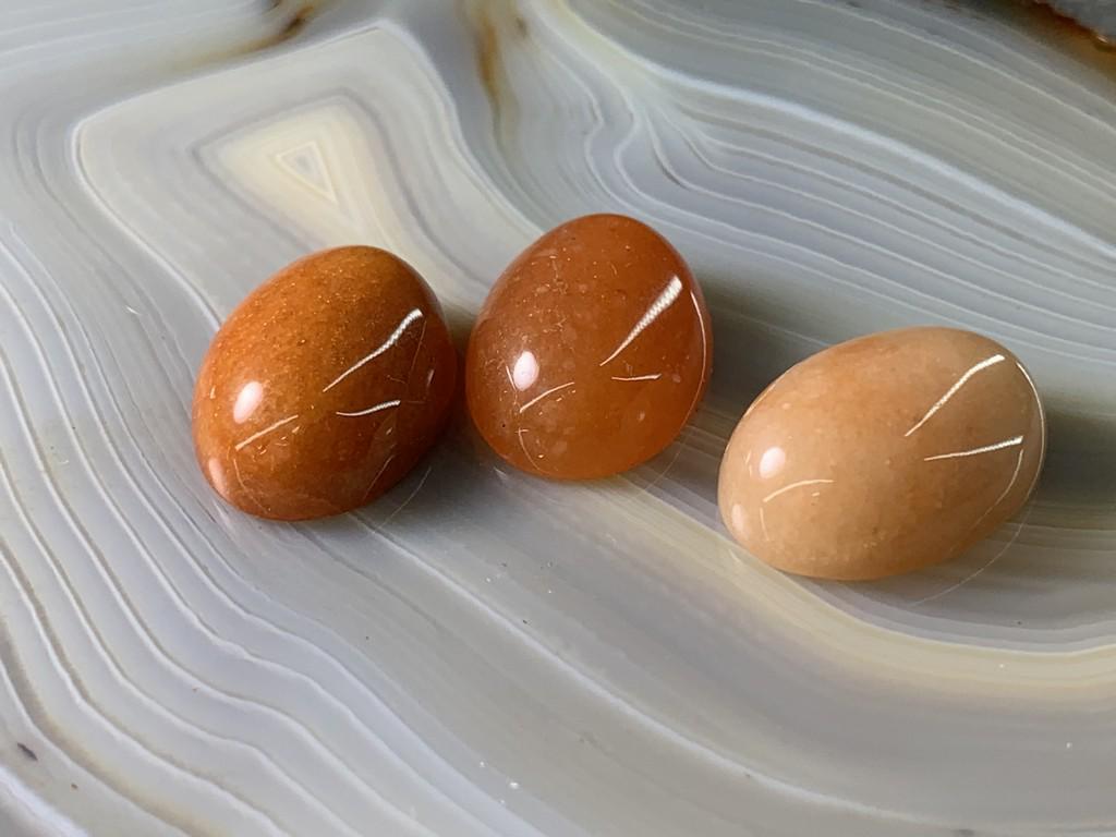 Carnelian Mixed Lot 35.5 Carats: No Reserve! Title: Carnelian Mixed Lot 35.5 Carats Size/Dimensions: Shipping: Domestic: Flat-rate of $7.00 to anywhere within the contiguous U.S. International: Foreign shipping rates are determined b