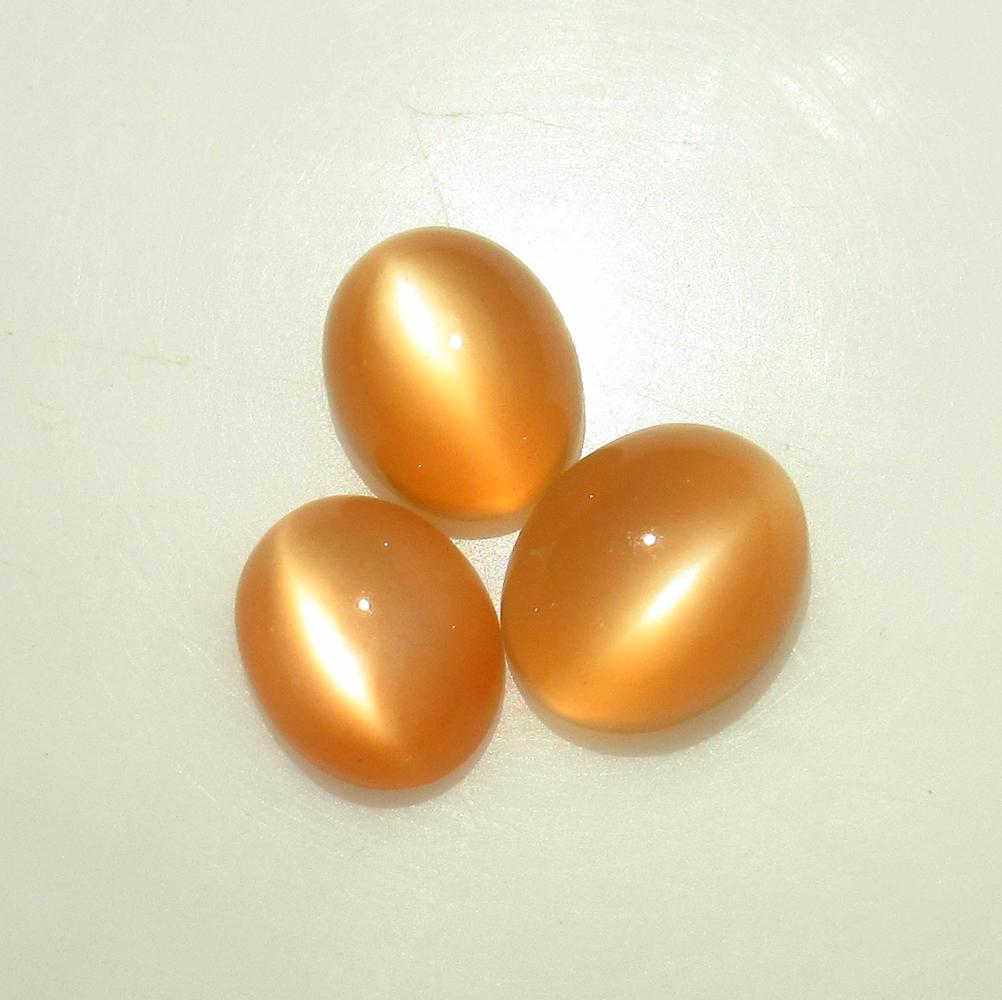 12.71 Ct Natural Moonstone Oval Set (1 of 2)