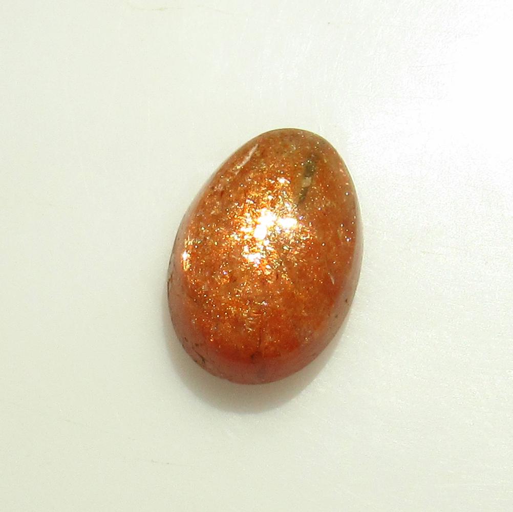 5.15 Ct Natural Orange Sunstone Oval Cab: No Reserve! Title: 5.15 Ct Natural Orange Sunstone Oval Cab Stone Clarity: Opaque Gemstone: Natural Sunstone Carat Weight: 5.15 Size/Dimensions: 13.00 x 9.30 x 5.80 mm Additional Information: Excellen