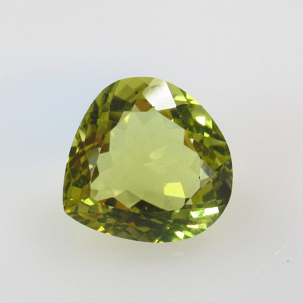 8.17 Ct Natural Lemon Quartz Pear Cut: No Reserve! Title: 8.17 Ct Natural Lemon Quartz Pear Cut Stone Clarity: VVS Gemstone: Natural Lemon Quartz Carat Weight: 8.17 Size/Dimensions: 14.10 x 14.00 x 7.90 mm Additional Information: Good Lust