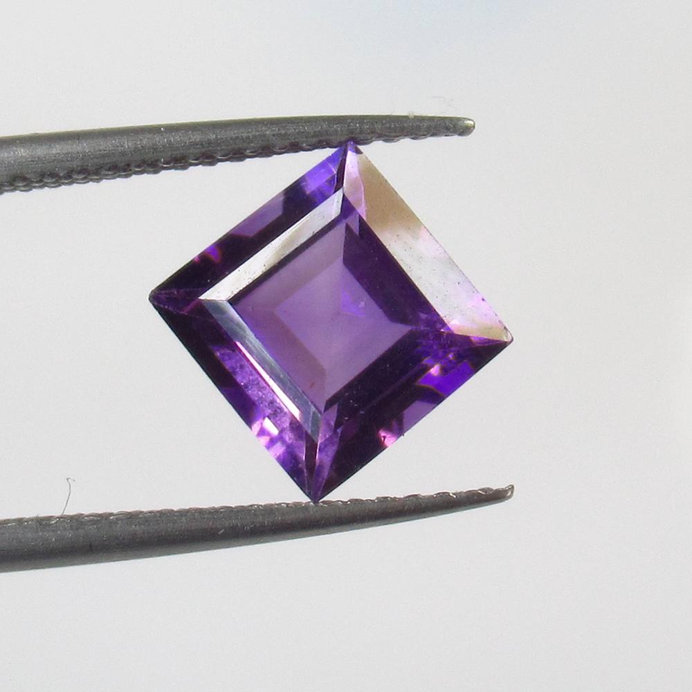 2.44 Ct Natural Purple Amethyst Square Cut (1 of 3)