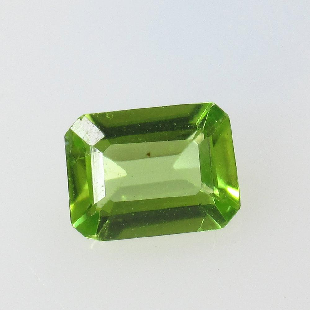 1.34 Ct Natural Peridot Octagon Cut (1 of 2)