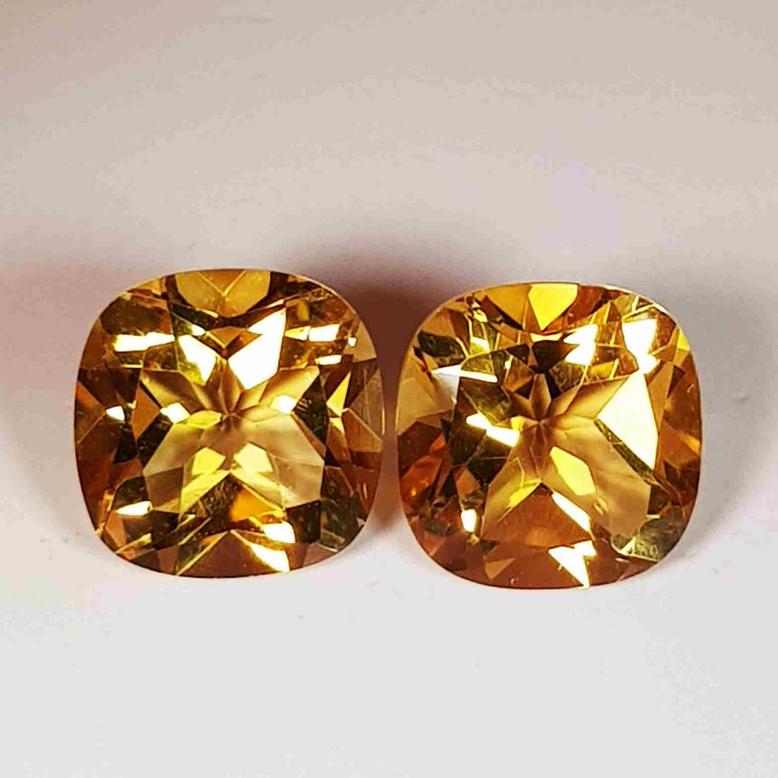 4.08 Ct Parcel Pair of Cushion Cut Natural Citrine: No Reserve! Title:4.08 Ct Parcel Pair of Cushion Cut Natural Citrine Color/Clarity: IF -VVS Carat Weight: 4.08 Size/Dimensions: 8.00 x 8.00 x 5.20/8.00 x 8.00 x 5.30 Additional Information: Cushion / 