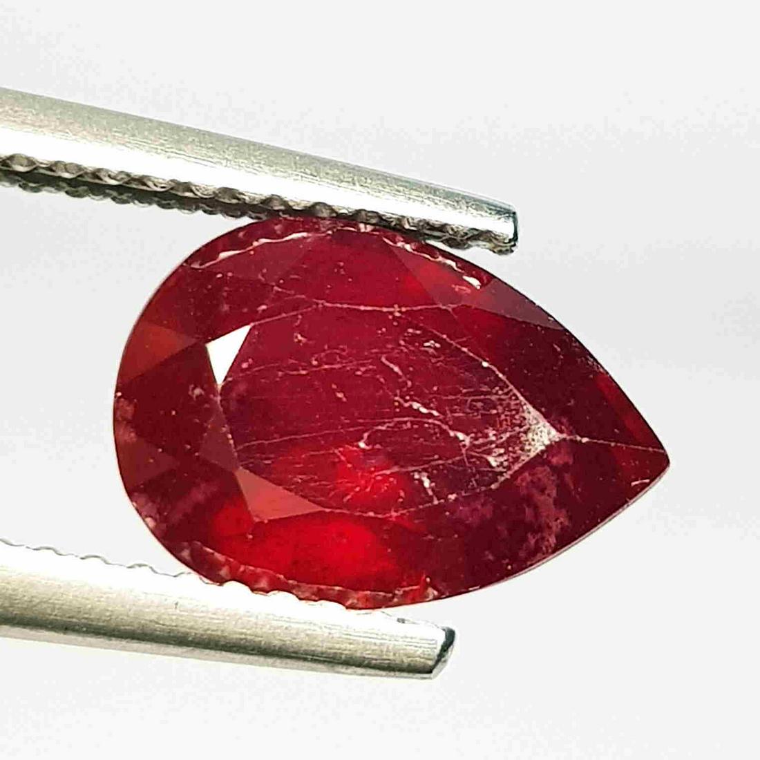3.28 Ct  Natural Ruby Pear Cut (1 of 5)